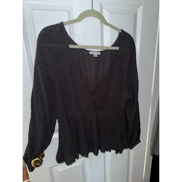 American Eagle Outfitters Tops - Charcoal blouse